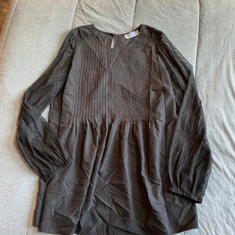 Motherhood Maternity Black Pintuck Top L Long Sleeve Lace‎ Trim Elegant Blouse